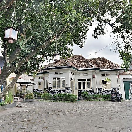 Zen Rooms Panembahan Kraton ยอกยาการ์ตา ภายนอก รูปภาพ